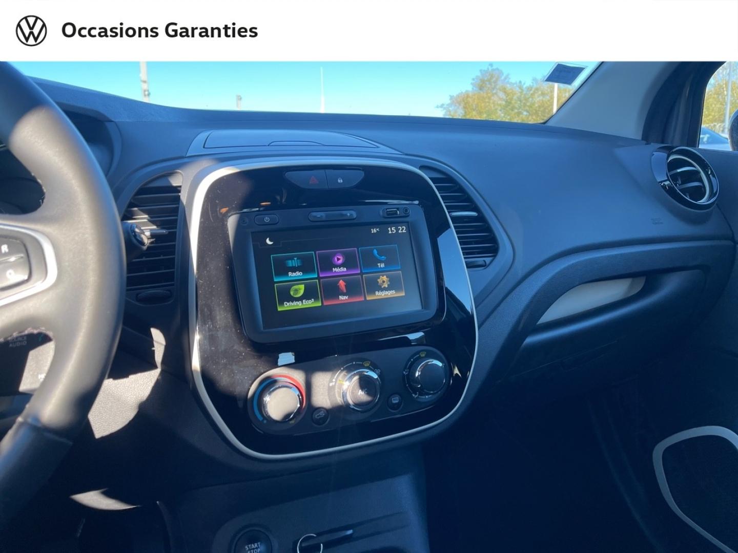 Voitures occasions RENAULT CAPTUR Business Lens