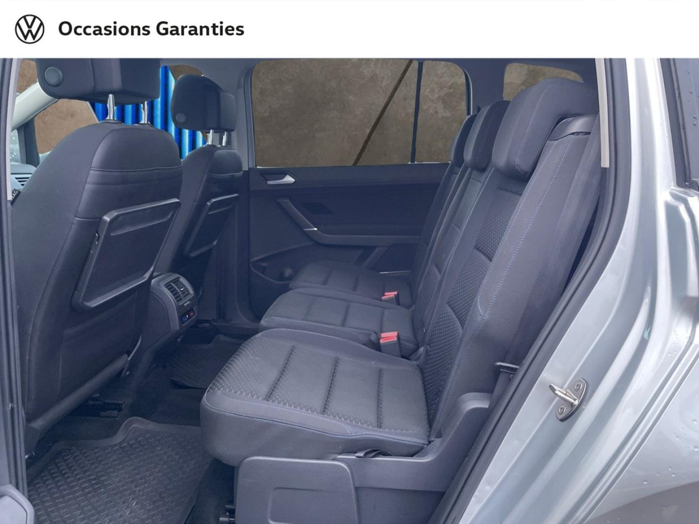 Voitures occasions VOLKSWAGEN TOURAN United Lens