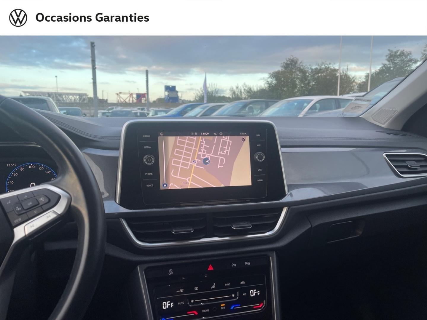 Voitures occasions VOLKSWAGEN T-ROC Style Lens