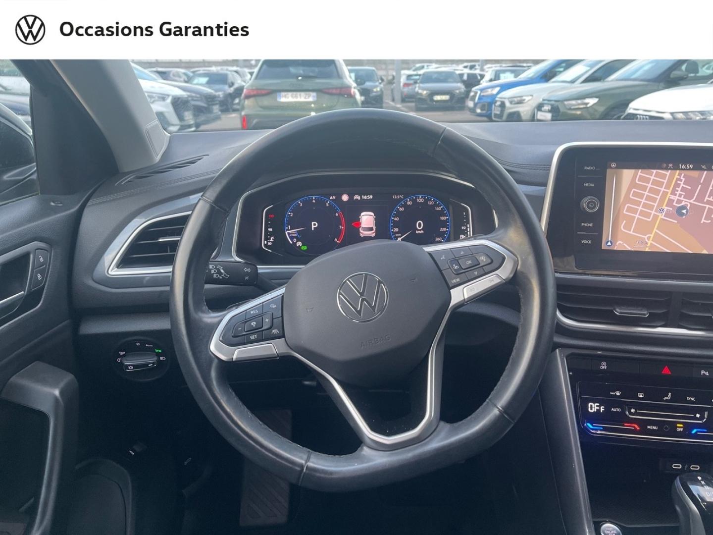 Voitures occasions VOLKSWAGEN T-ROC Style Lens