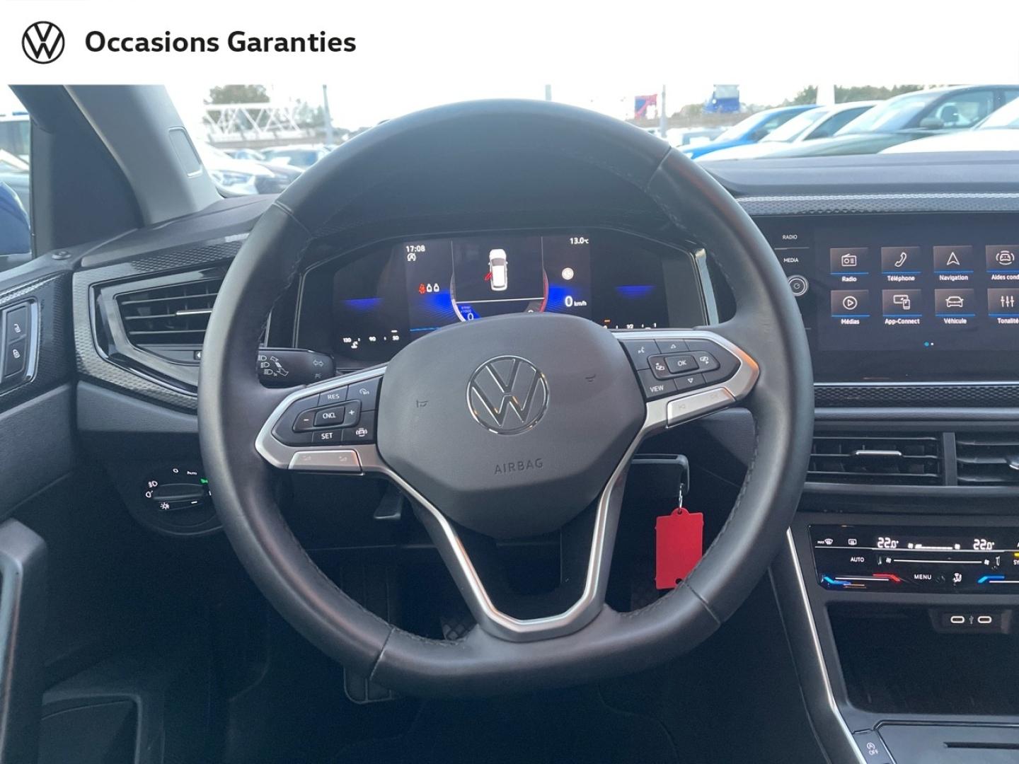 Voitures occasions VOLKSWAGEN POLO Life Lens