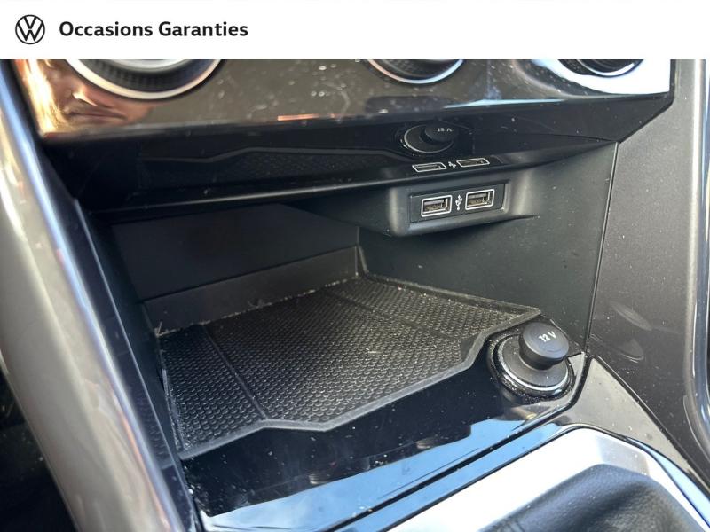 Voitures occasions VOLKSWAGEN T-ROC IQ.Drive Béthune