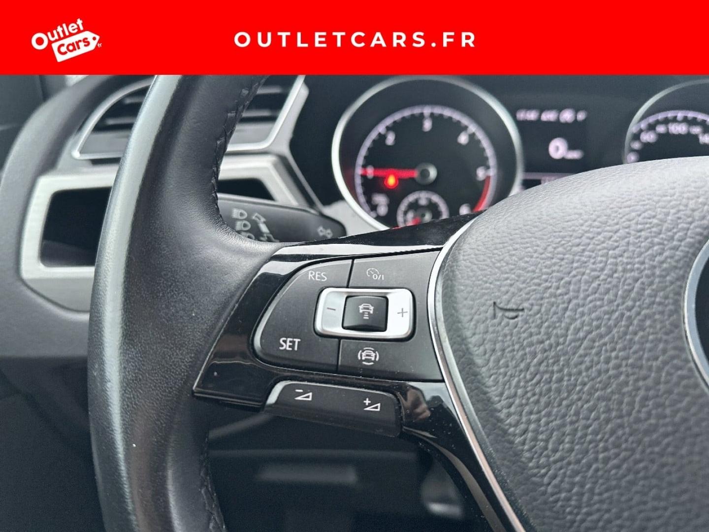 Voitures occasions VOLKSWAGEN TOURAN Lounge Business Béthune