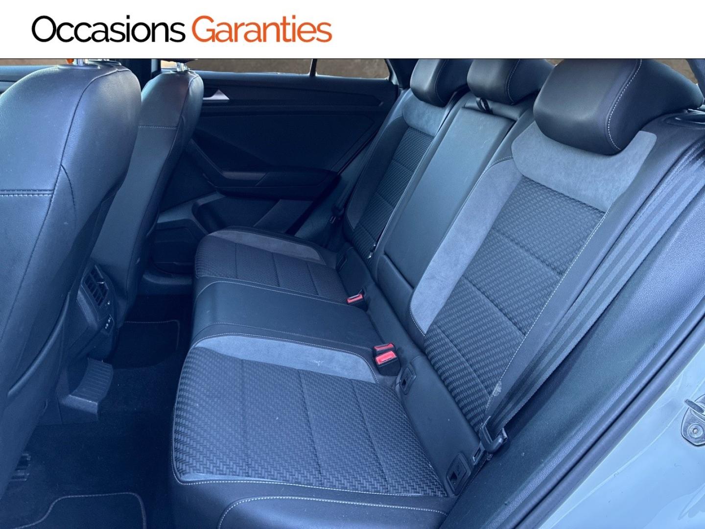 Voitures occasions VOLKSWAGEN T-ROC R-Line Mozac