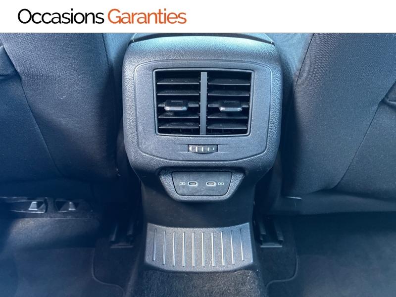 Voitures occasions VOLKSWAGEN T-ROC Active Clermont-Ferrand