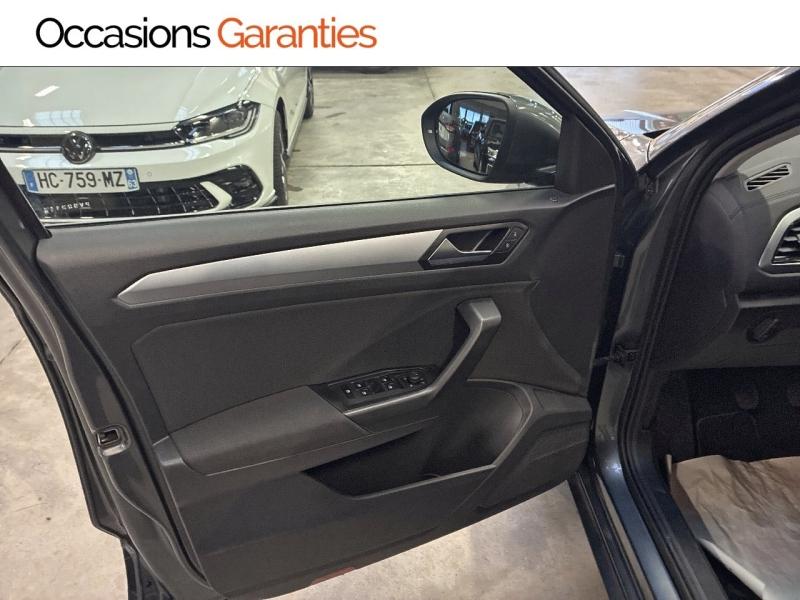 Voitures occasions VOLKSWAGEN T-ROC Life Business Clermont-Ferrand