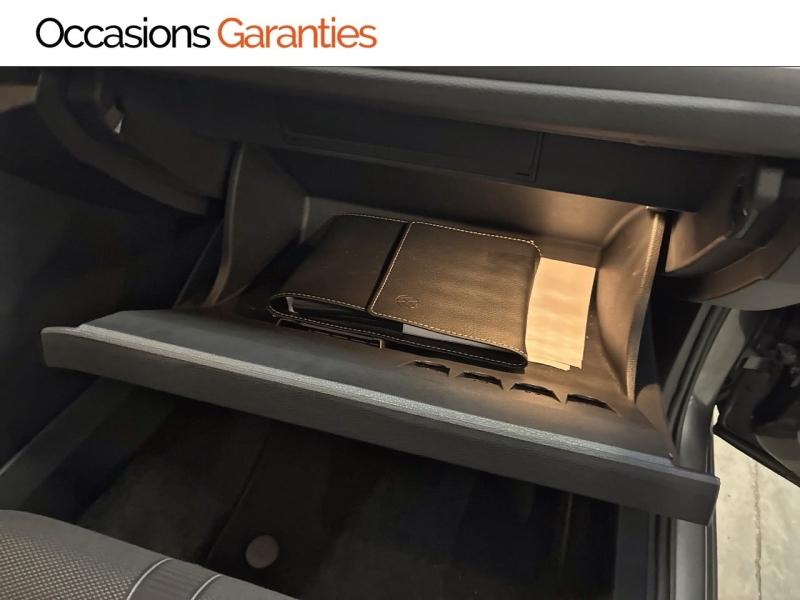 Voitures occasions VOLKSWAGEN T-ROC Life Business Clermont-Ferrand