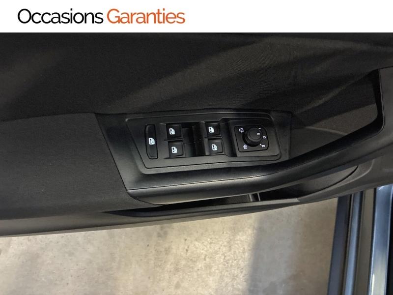 Voitures occasions VOLKSWAGEN T-ROC Life Business Clermont-Ferrand