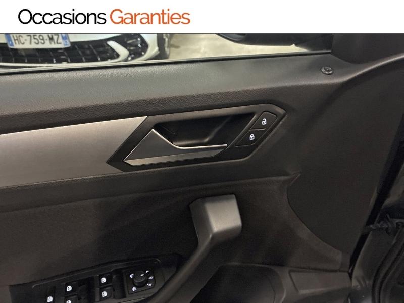 Voitures occasions VOLKSWAGEN T-ROC Life Business Clermont-Ferrand