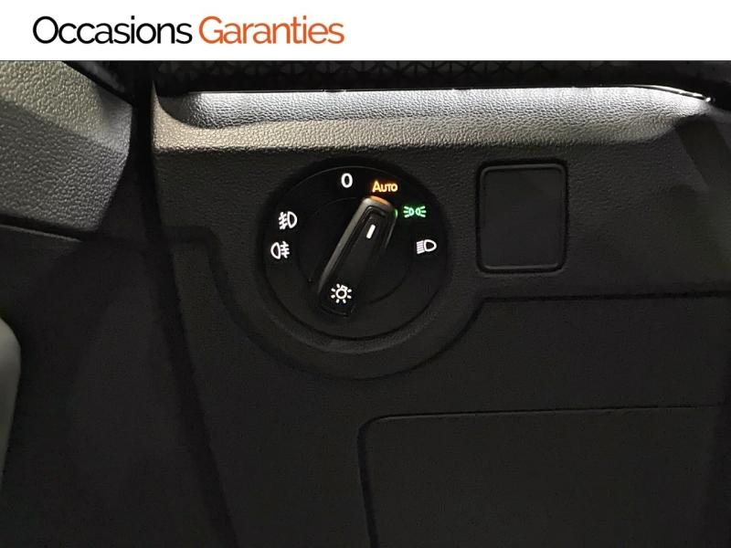 Voitures occasions VOLKSWAGEN T-CROSS R-Line Clermont-Ferrand