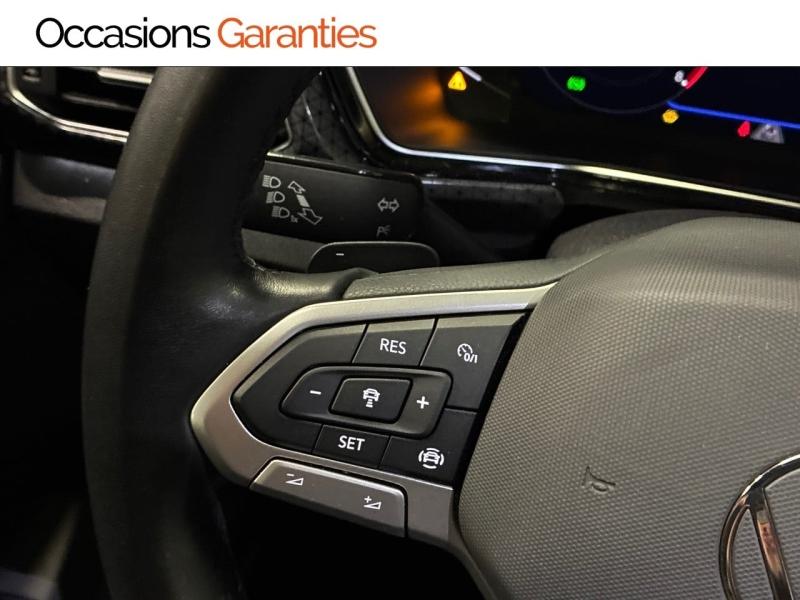 Voitures occasions VOLKSWAGEN T-CROSS R-Line Clermont-Ferrand