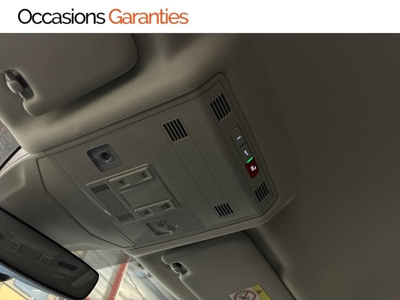 Voitures occasions VOLKSWAGEN T-CROSS R-Line Clermont-Ferrand