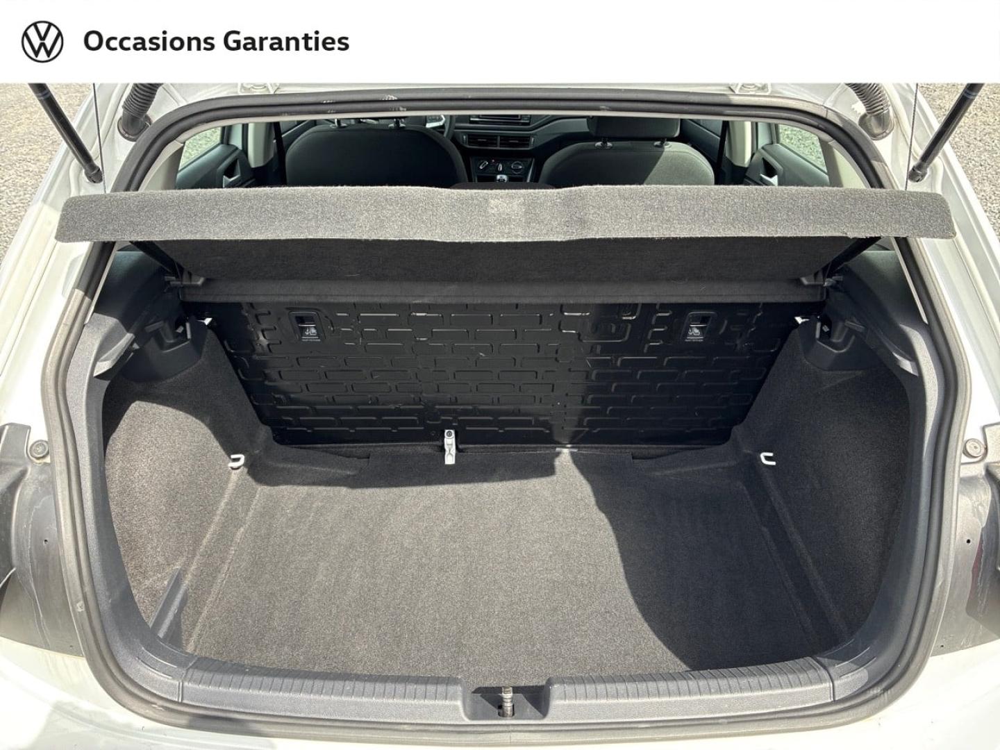 Voitures occasions VOLKSWAGEN POLO Base Clermont-Ferrand