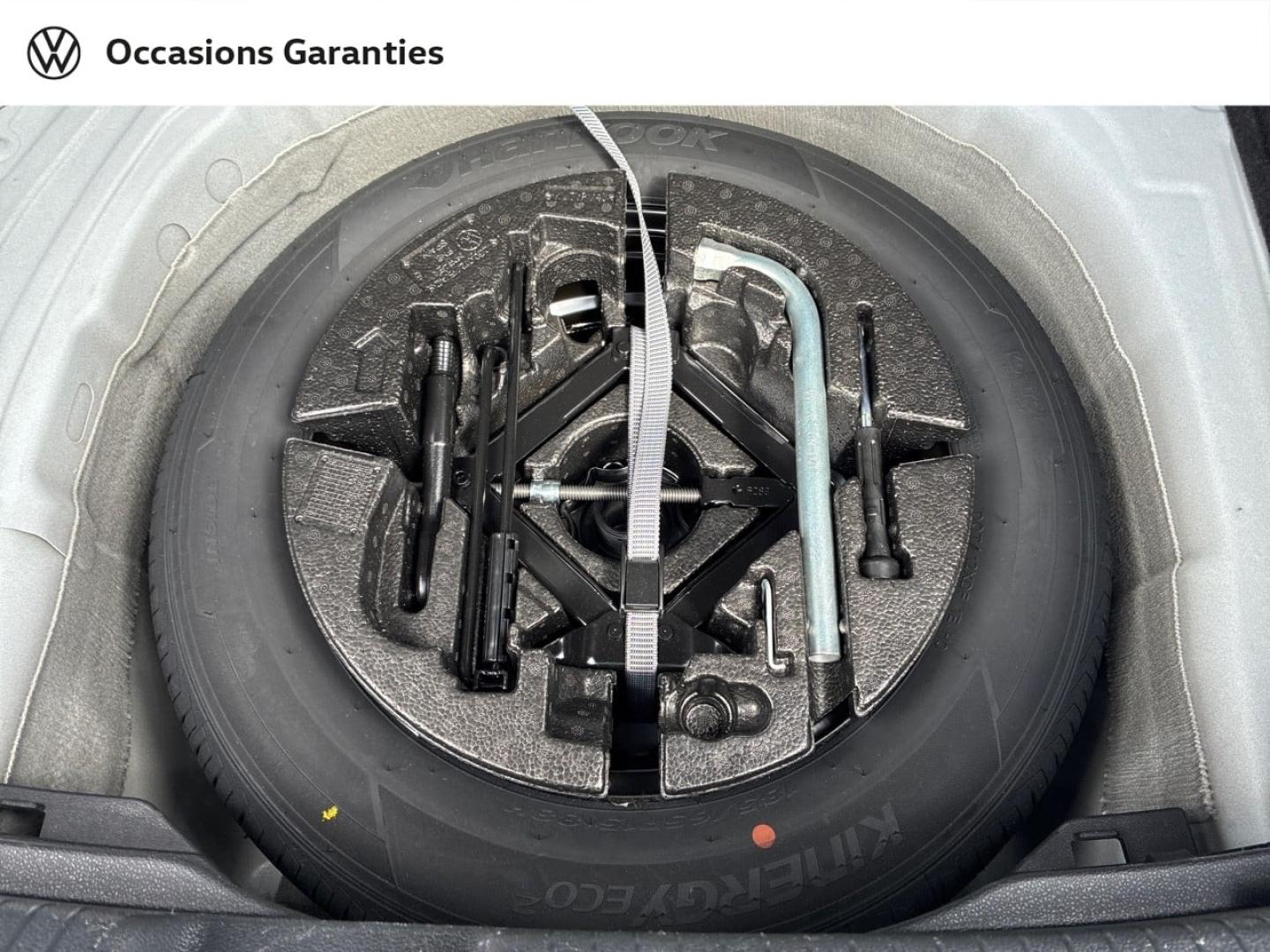 Voitures occasions VOLKSWAGEN POLO Base Clermont-Ferrand
