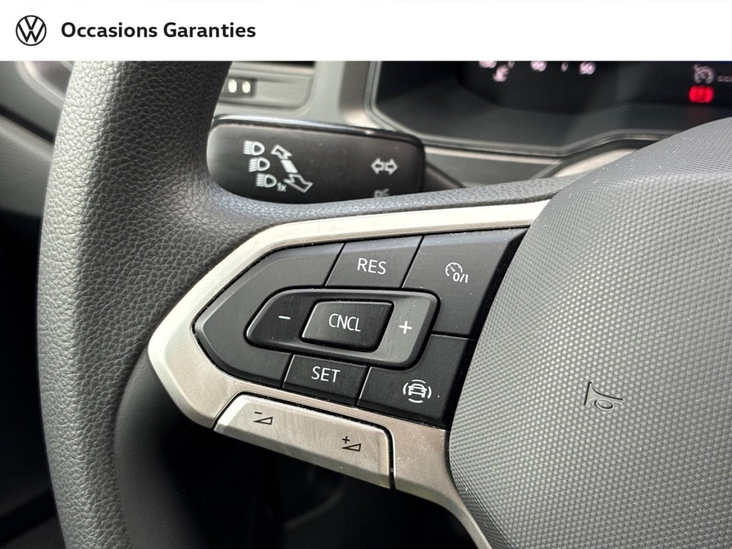 Voitures occasions VOLKSWAGEN POLO Base Clermont-Ferrand