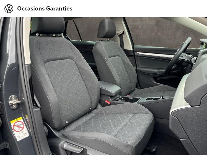 Voitures occasions VOLKSWAGEN GOLF Life Plus Clermont-Ferrand