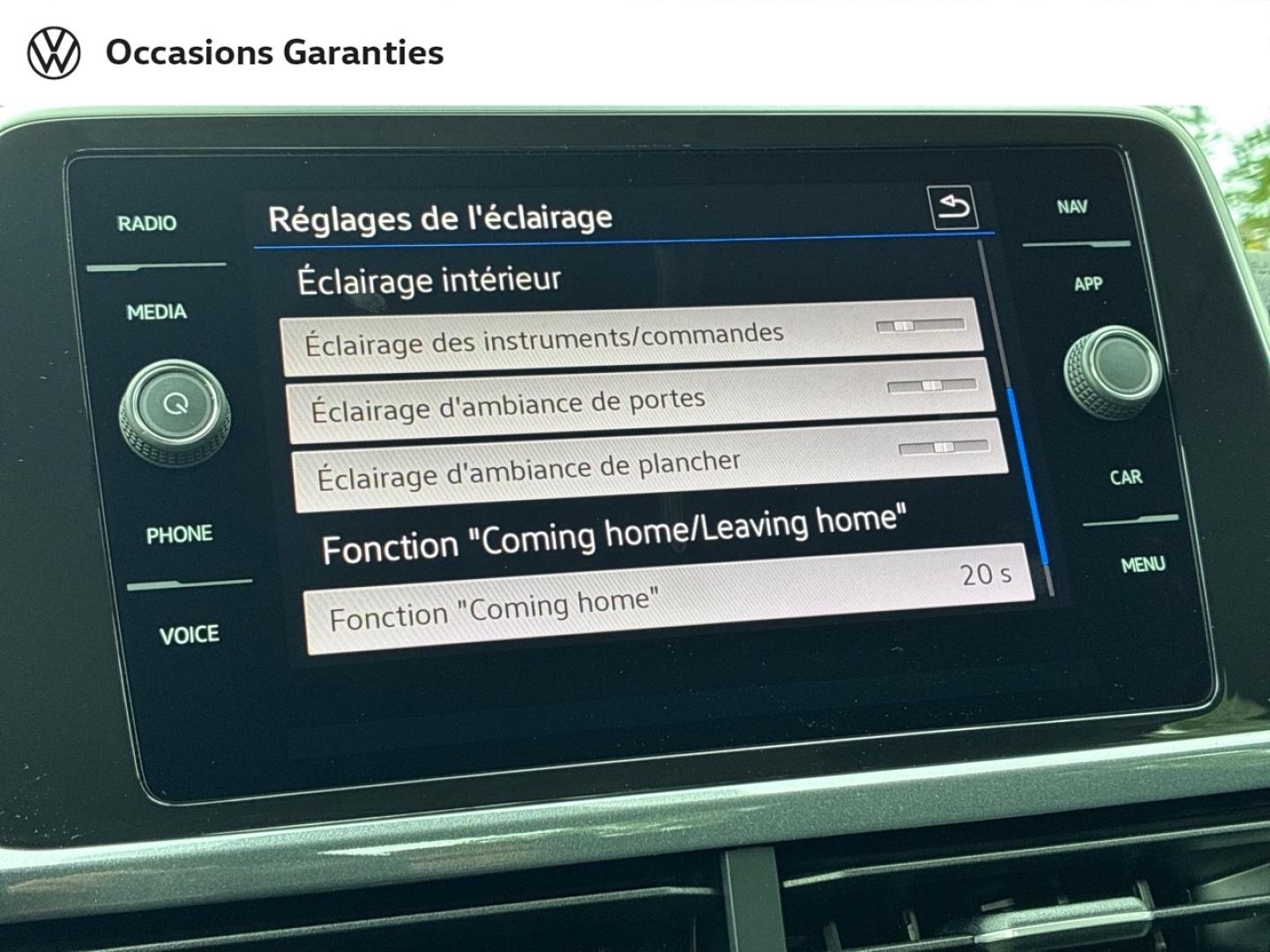 Voitures occasions VOLKSWAGEN T-ROC Style Clermont-Ferrand