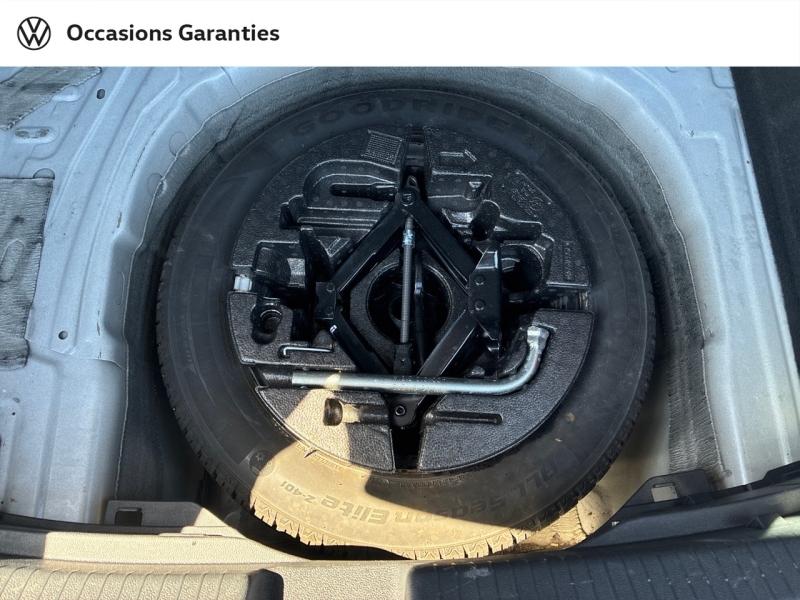 Voitures occasions VOLKSWAGEN POLO Base Clermont-Ferrand