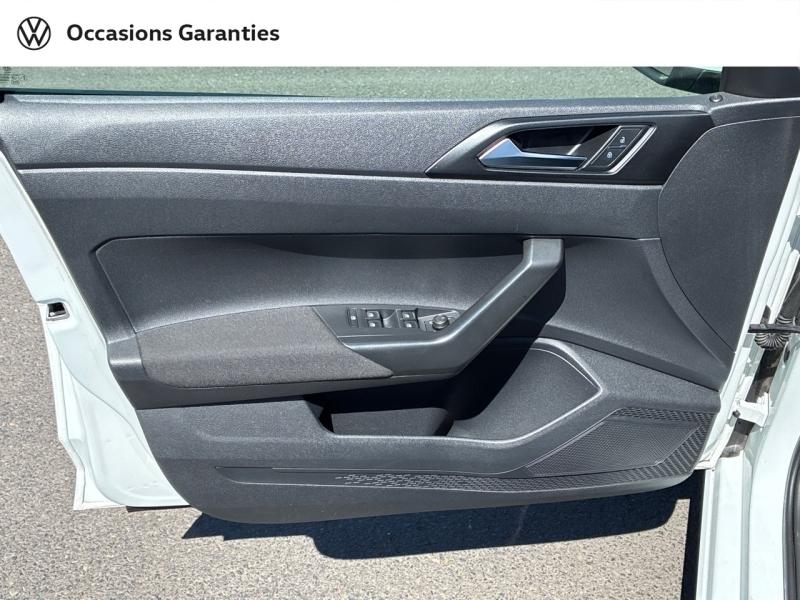 Voitures occasions VOLKSWAGEN POLO Base Clermont-Ferrand
