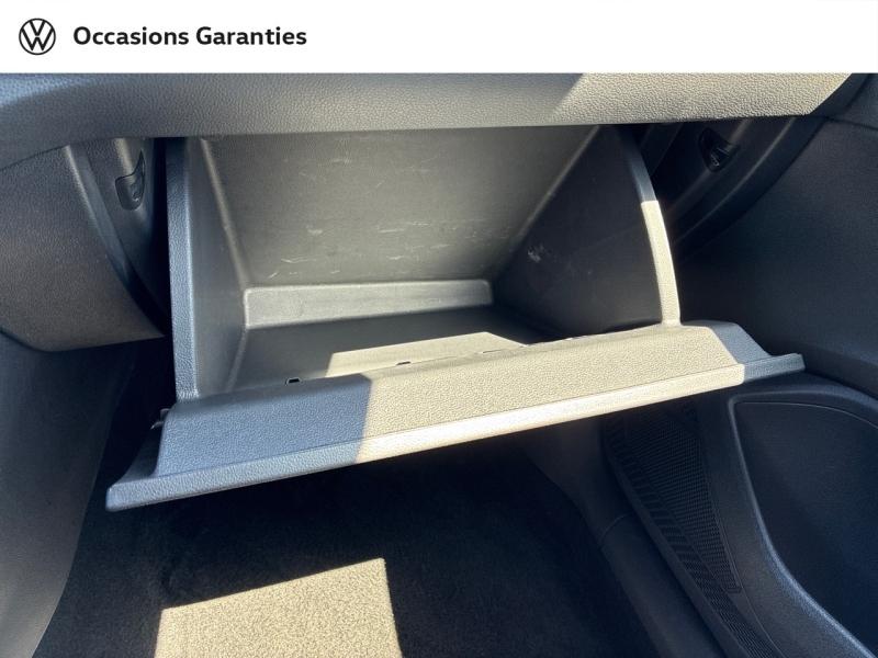 Voitures occasions VOLKSWAGEN POLO Base Clermont-Ferrand