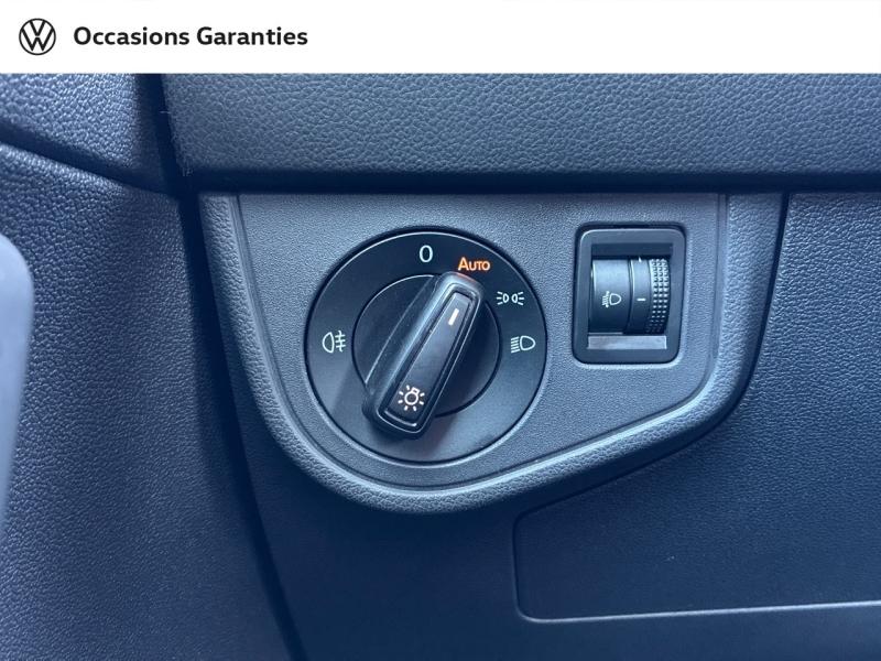 Voitures occasions VOLKSWAGEN POLO Base Clermont-Ferrand