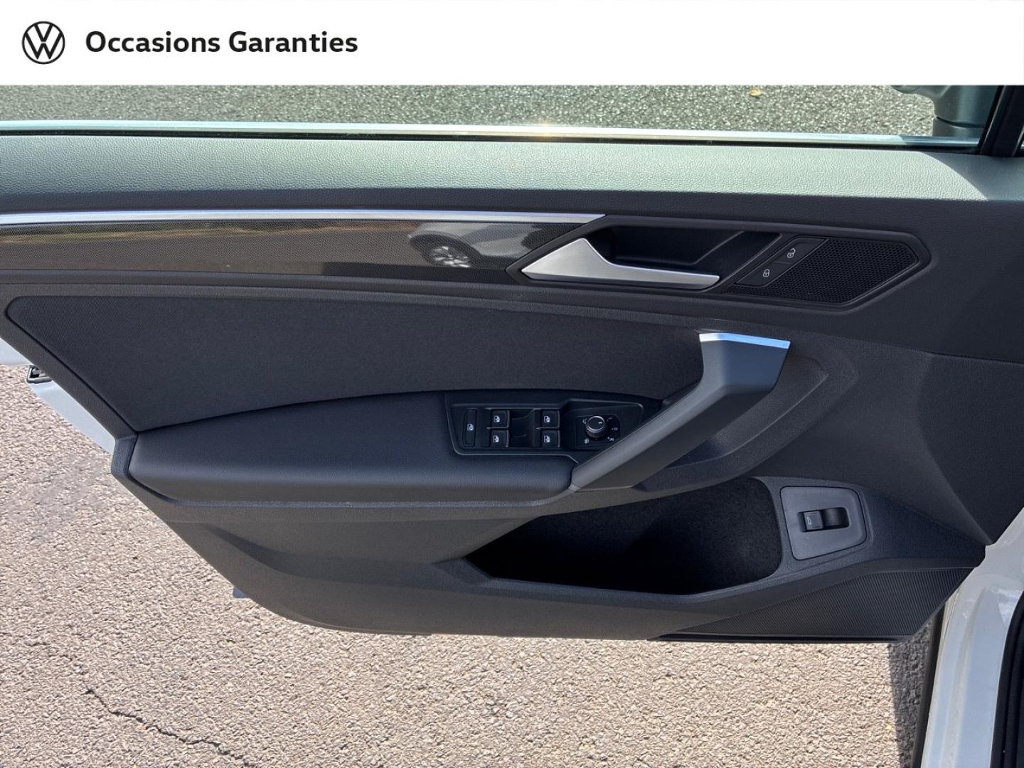 Voitures occasions VOLKSWAGEN TIGUAN Elegance Clermont-Ferrand