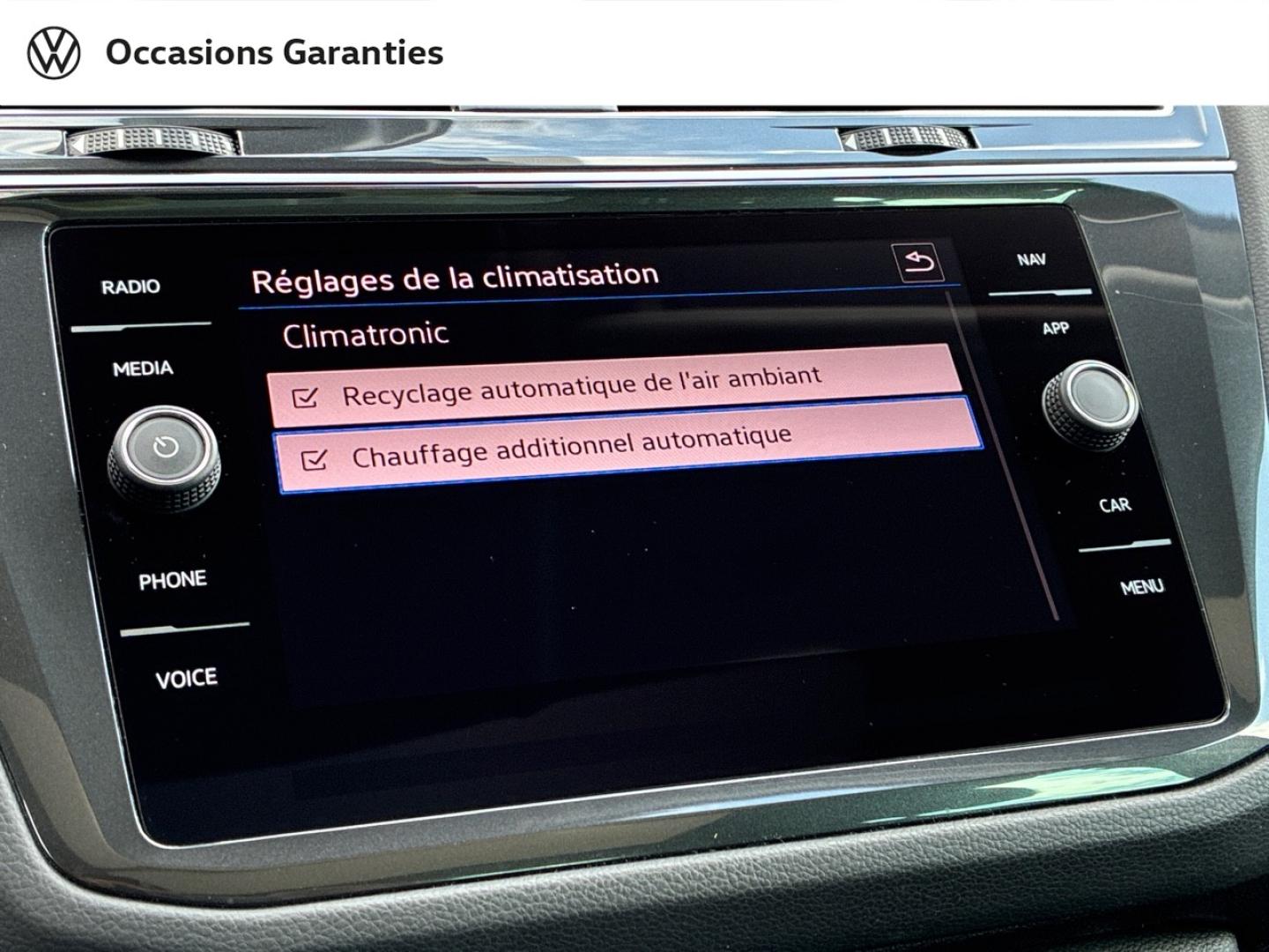 Voitures occasions VOLKSWAGEN TIGUAN Elegance Clermont-Ferrand