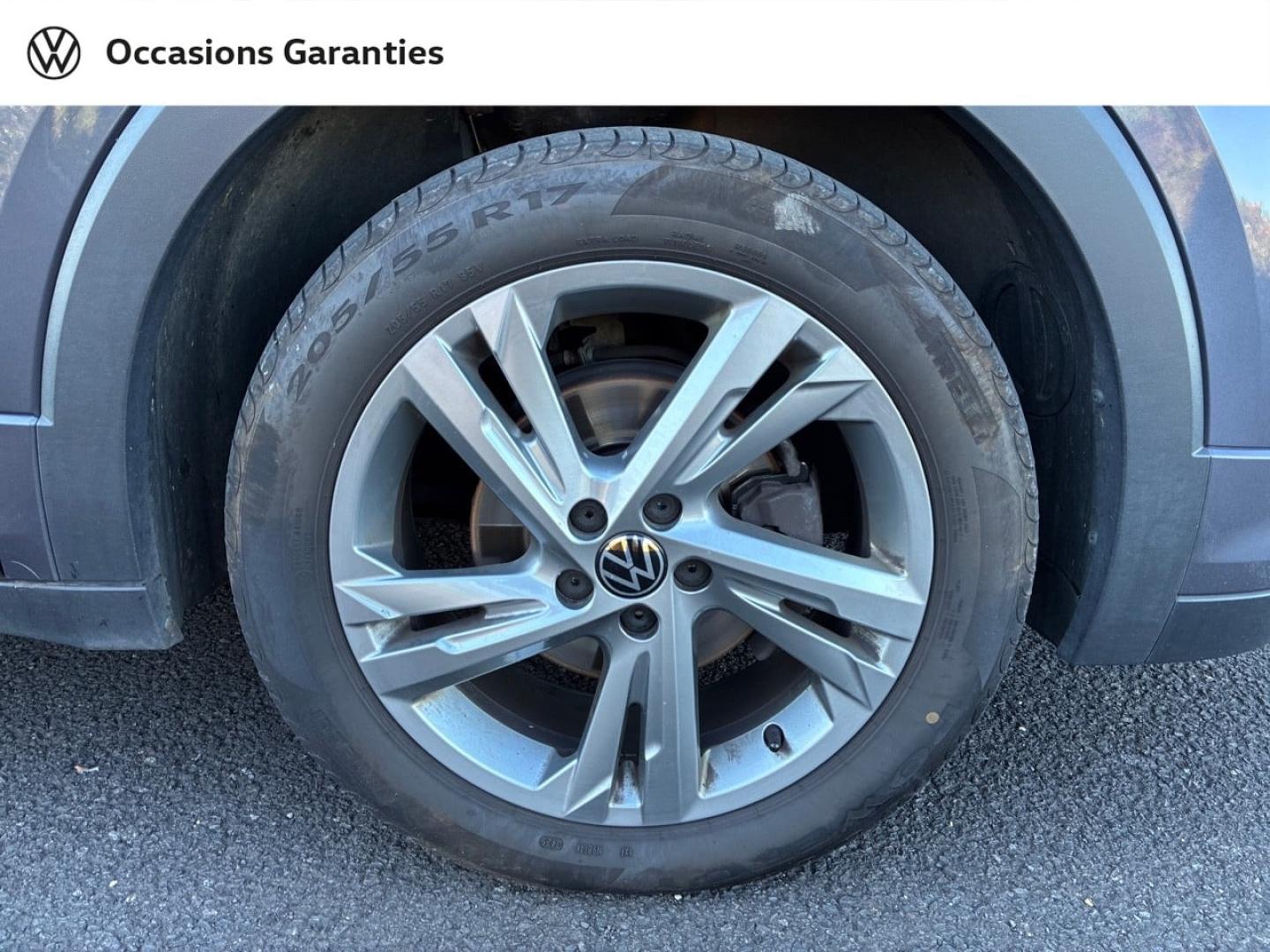 Voitures occasions VOLKSWAGEN T-CROSS R-Line Clermont-Ferrand