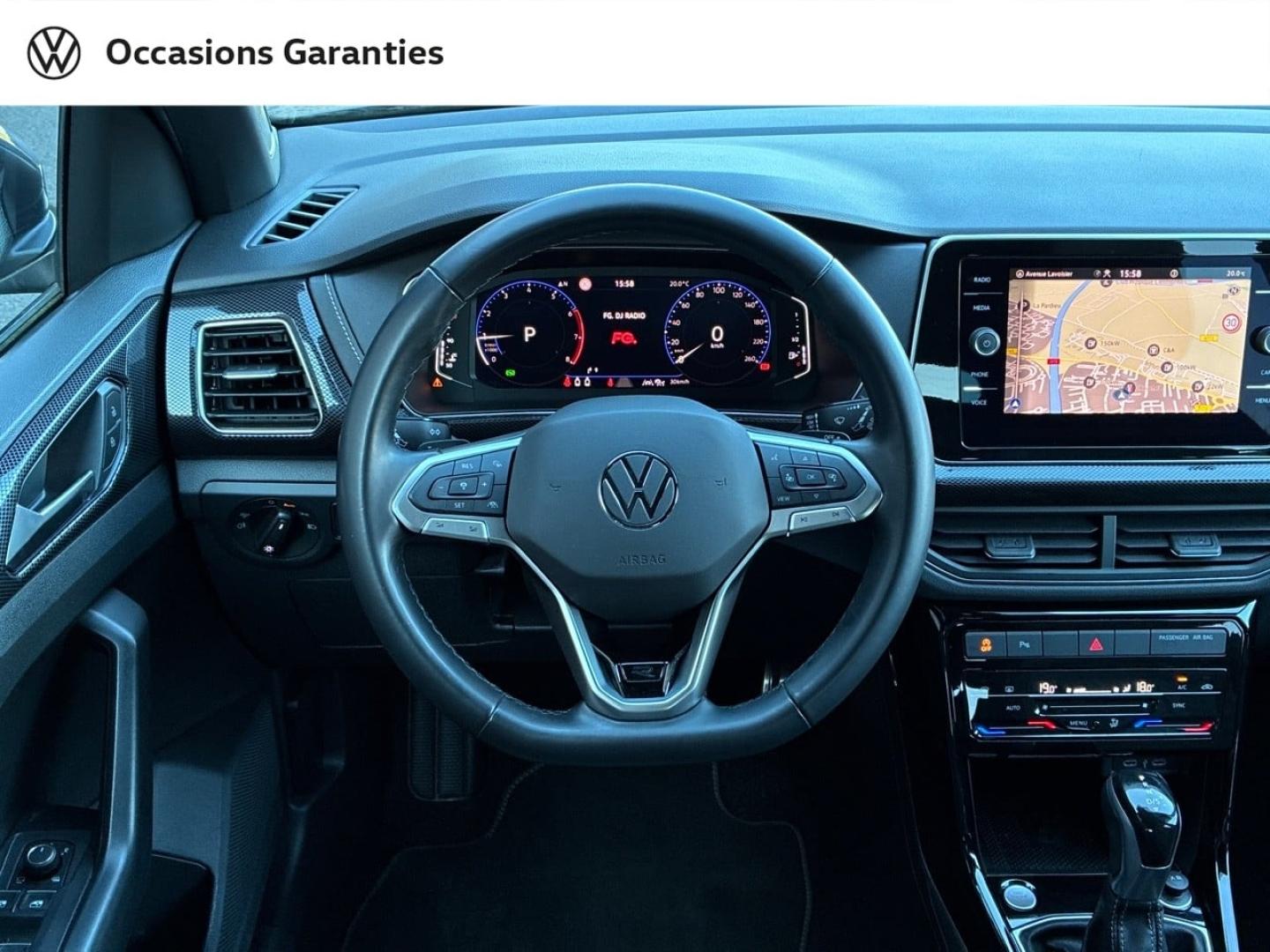 Voitures occasions VOLKSWAGEN T-CROSS R-Line Clermont-Ferrand