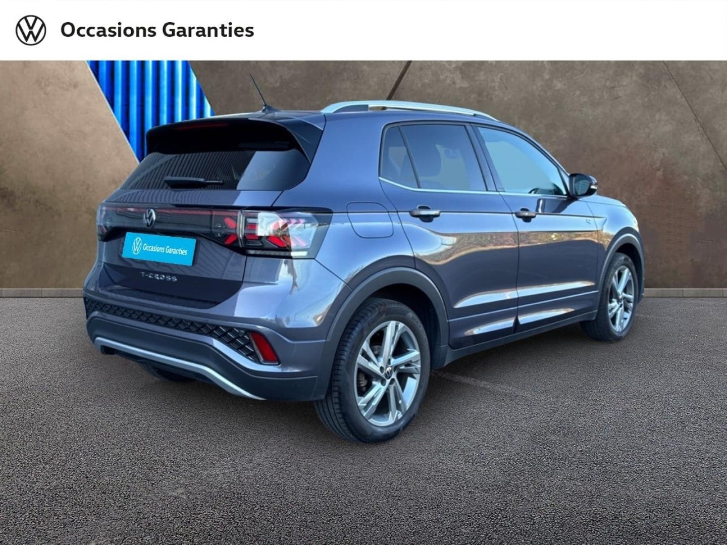 Voitures occasions VOLKSWAGEN T-CROSS R-Line Clermont-Ferrand