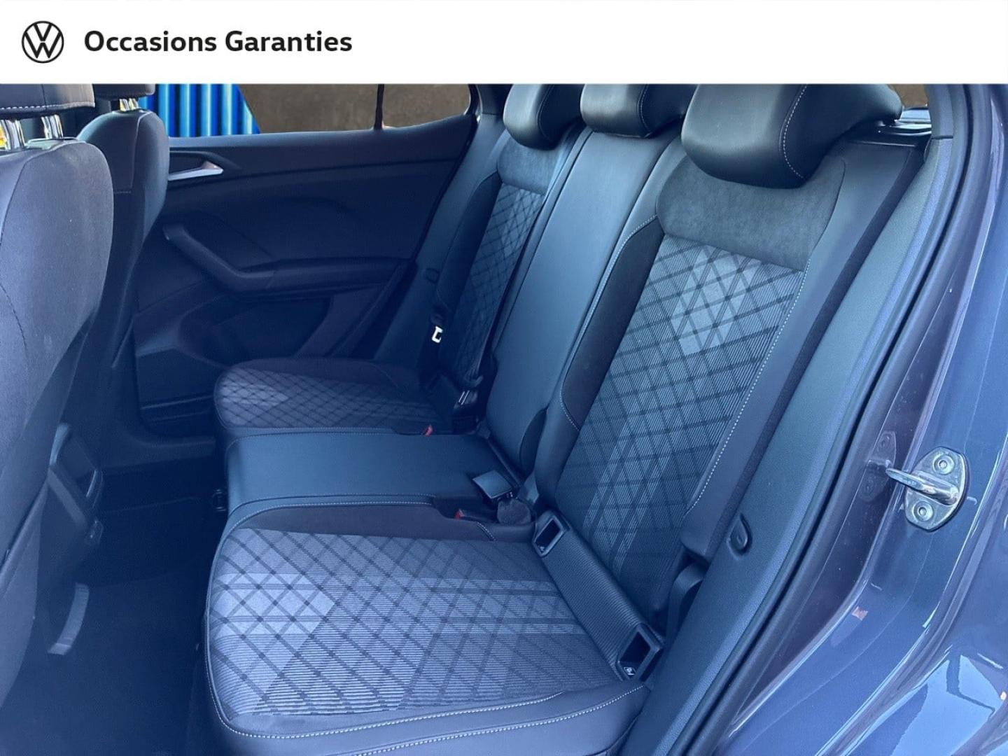 Voitures occasions VOLKSWAGEN T-CROSS R-Line Clermont-Ferrand