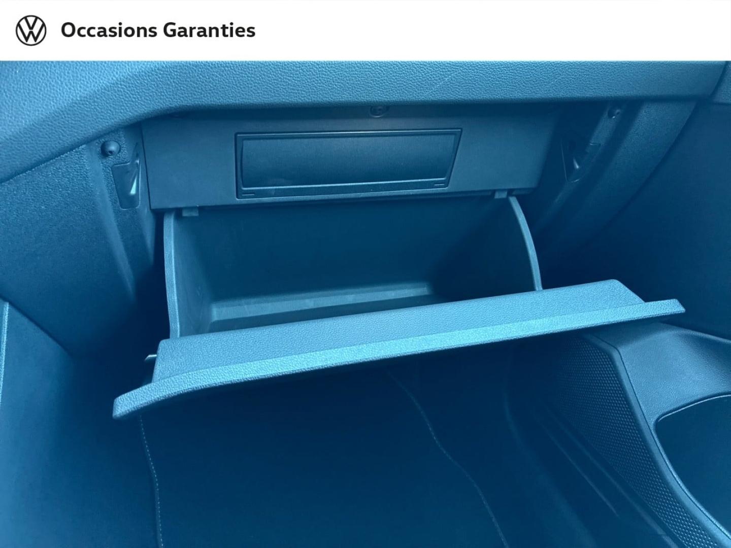 Voitures occasions VOLKSWAGEN T-CROSS R-Line Clermont-Ferrand
