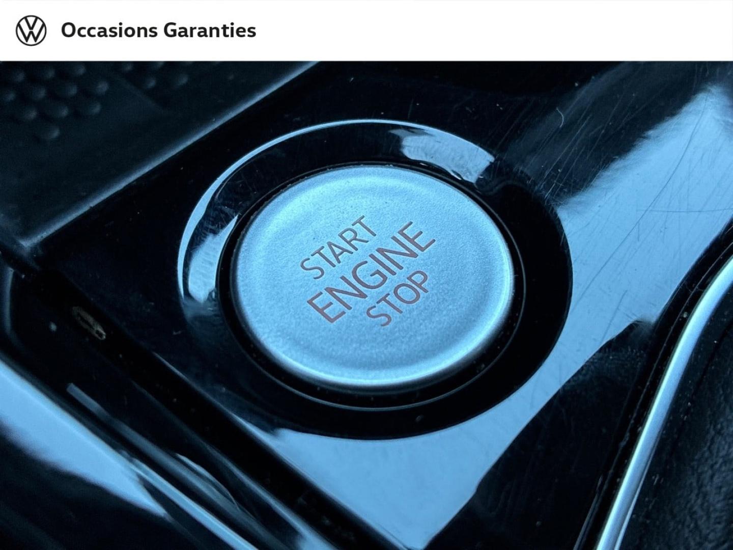 Voitures occasions VOLKSWAGEN T-CROSS R-Line Clermont-Ferrand