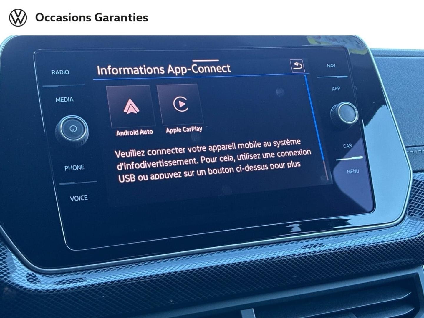 Voitures occasions VOLKSWAGEN T-CROSS R-Line Clermont-Ferrand