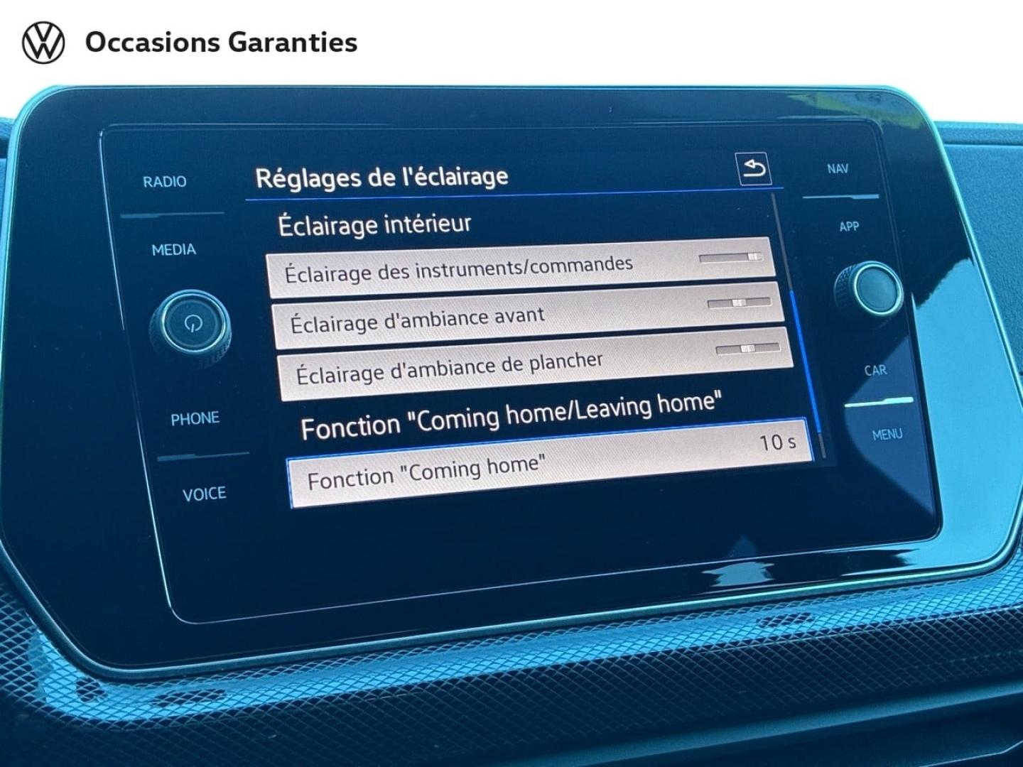 Voitures occasions VOLKSWAGEN T-CROSS R-Line Clermont-Ferrand