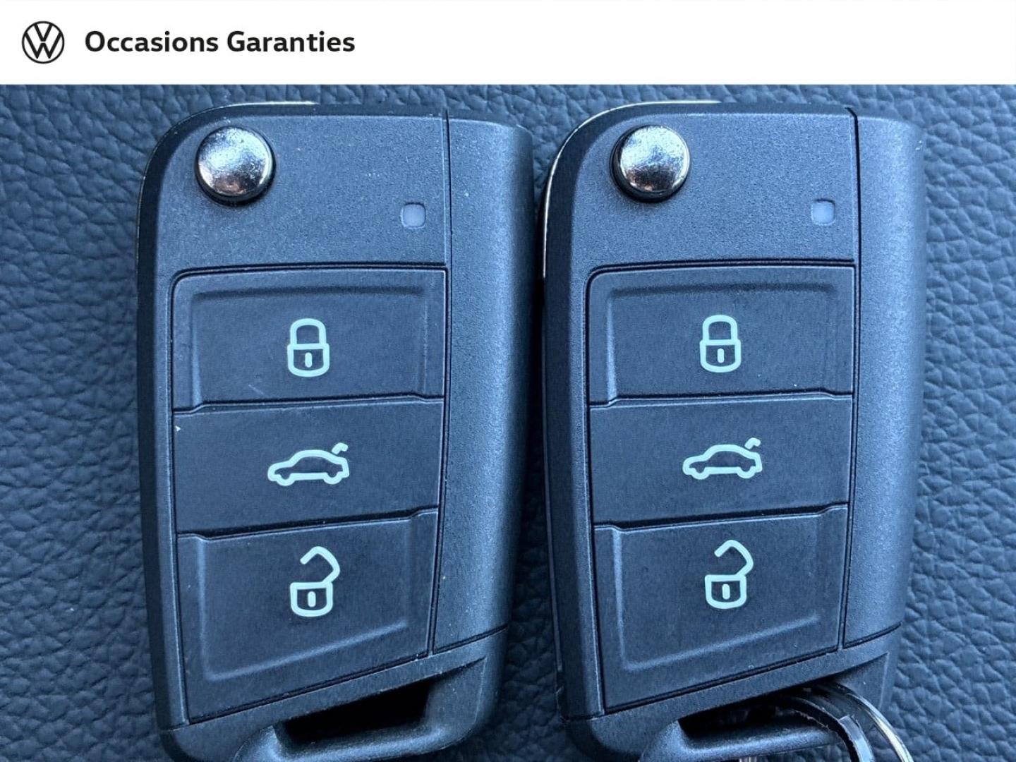 Voitures occasions VOLKSWAGEN T-CROSS R-Line Clermont-Ferrand