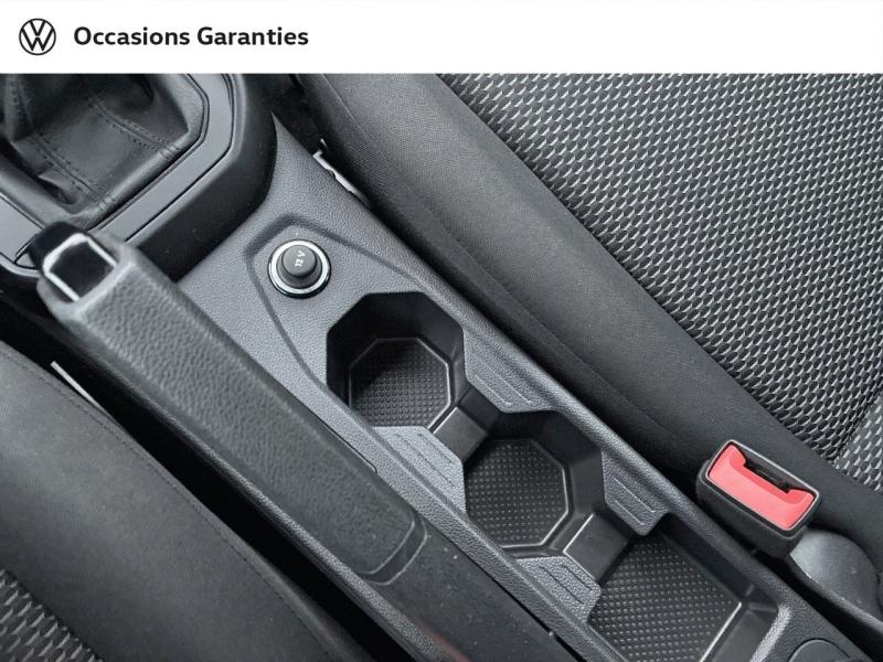 Voitures occasions VOLKSWAGEN POLO Base Clermont-Ferrand