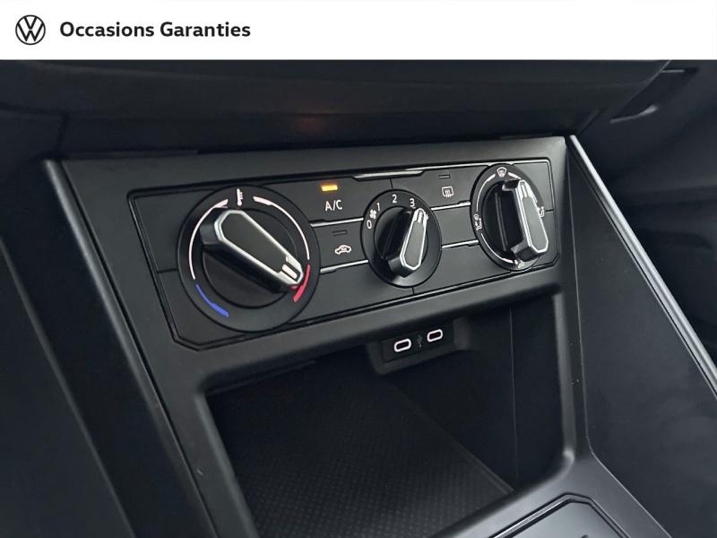Voitures occasions VOLKSWAGEN POLO Base Clermont-Ferrand