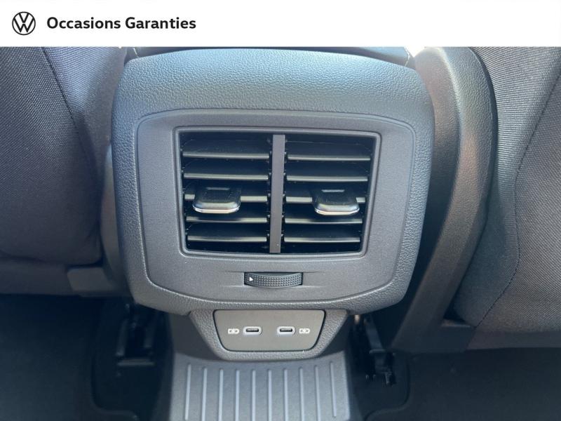 Voitures occasions VOLKSWAGEN T-ROC Style Clermont-Ferrand