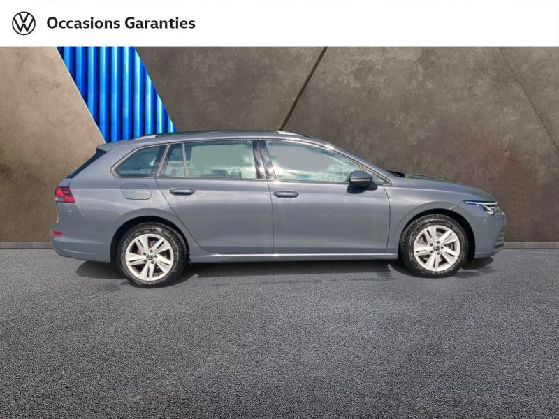 Voitures occasions VOLKSWAGEN Golf SW Life Business Clermont-Ferrand