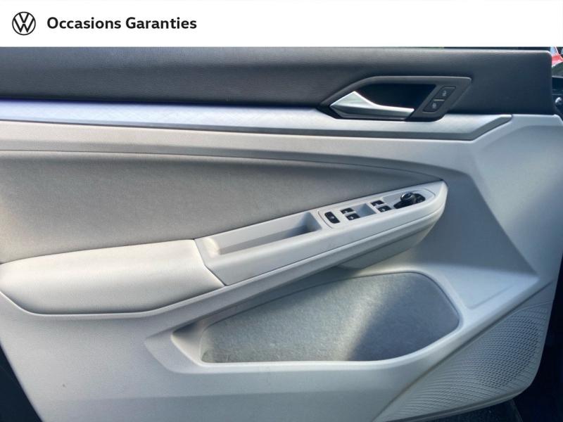 Voitures occasions VOLKSWAGEN Golf SW Life Business Clermont-Ferrand