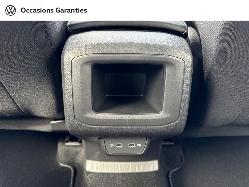 Voitures occasions VOLKSWAGEN T-CROSS R-Line Edition Clermont-Ferrand