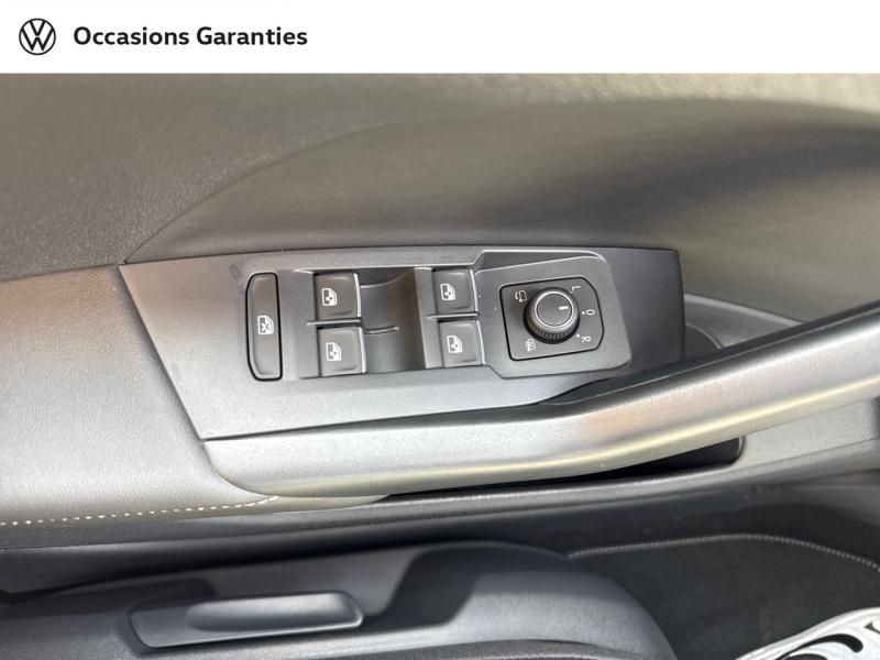 Voitures occasions VOLKSWAGEN T-CROSS R-Line Edition Clermont-Ferrand