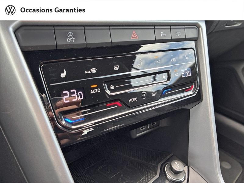 Voitures occasions VOLKSWAGEN T-Roc Cabriolet Style Clermont-Ferrand