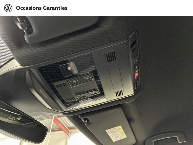 Voitures occasions VOLKSWAGEN T-ROC R-Line Clermont-Ferrand