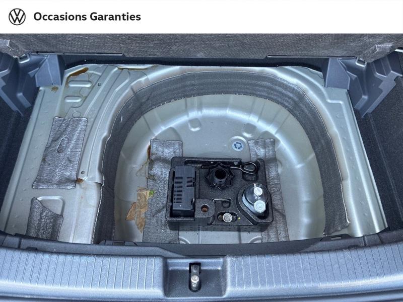 Voitures occasions VOLKSWAGEN T-CROSS R-Line Clermont-Ferrand