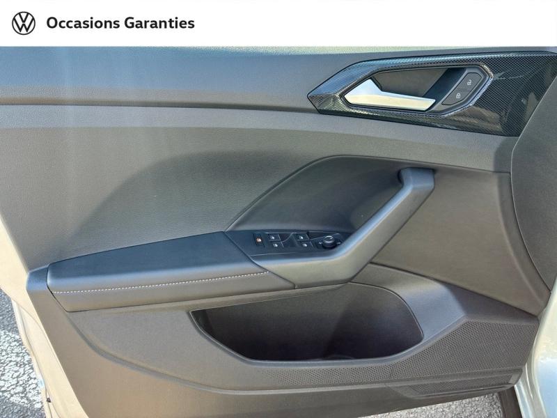 Voitures occasions VOLKSWAGEN T-CROSS R-Line Clermont-Ferrand