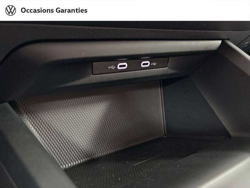 Voitures occasions VOLKSWAGEN GOLF Life Business Clermont-Ferrand