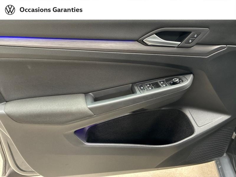 Voitures occasions VOLKSWAGEN GOLF Style Clermont-Ferrand