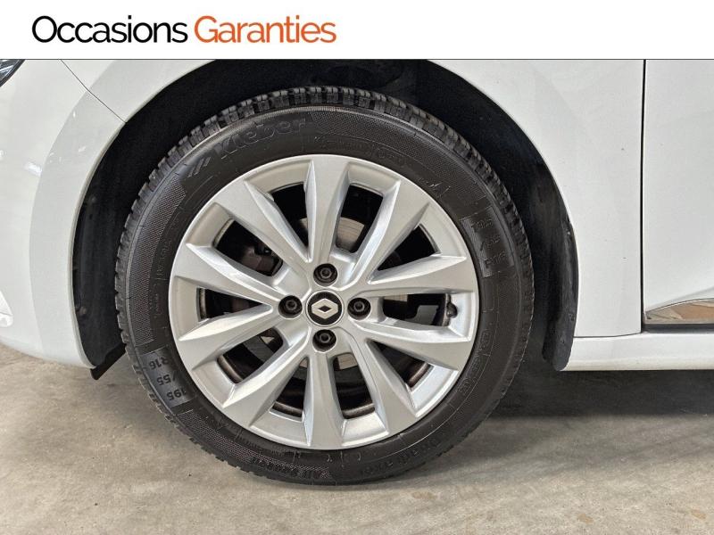 Voitures occasions RENAULT CLIO Evolution Clermont-Ferrand